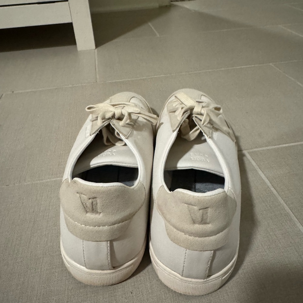 Vuori Clae off-white sneakers - Picture 4 of 5